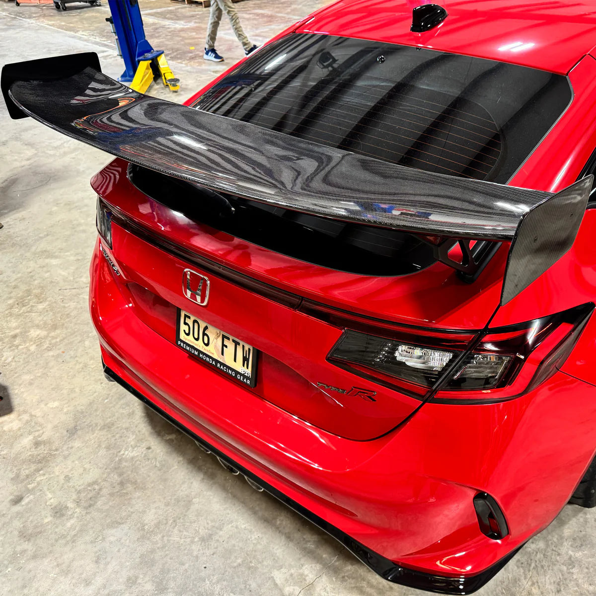 Garage Unique Carbon Fiber Rear Wing FL5