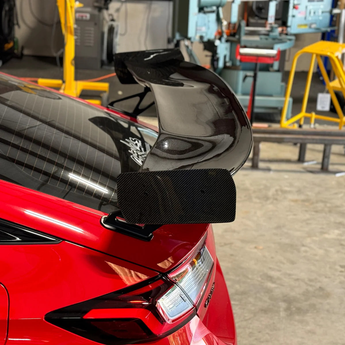 Garage Unique Carbon Fiber Rear Wing FL5