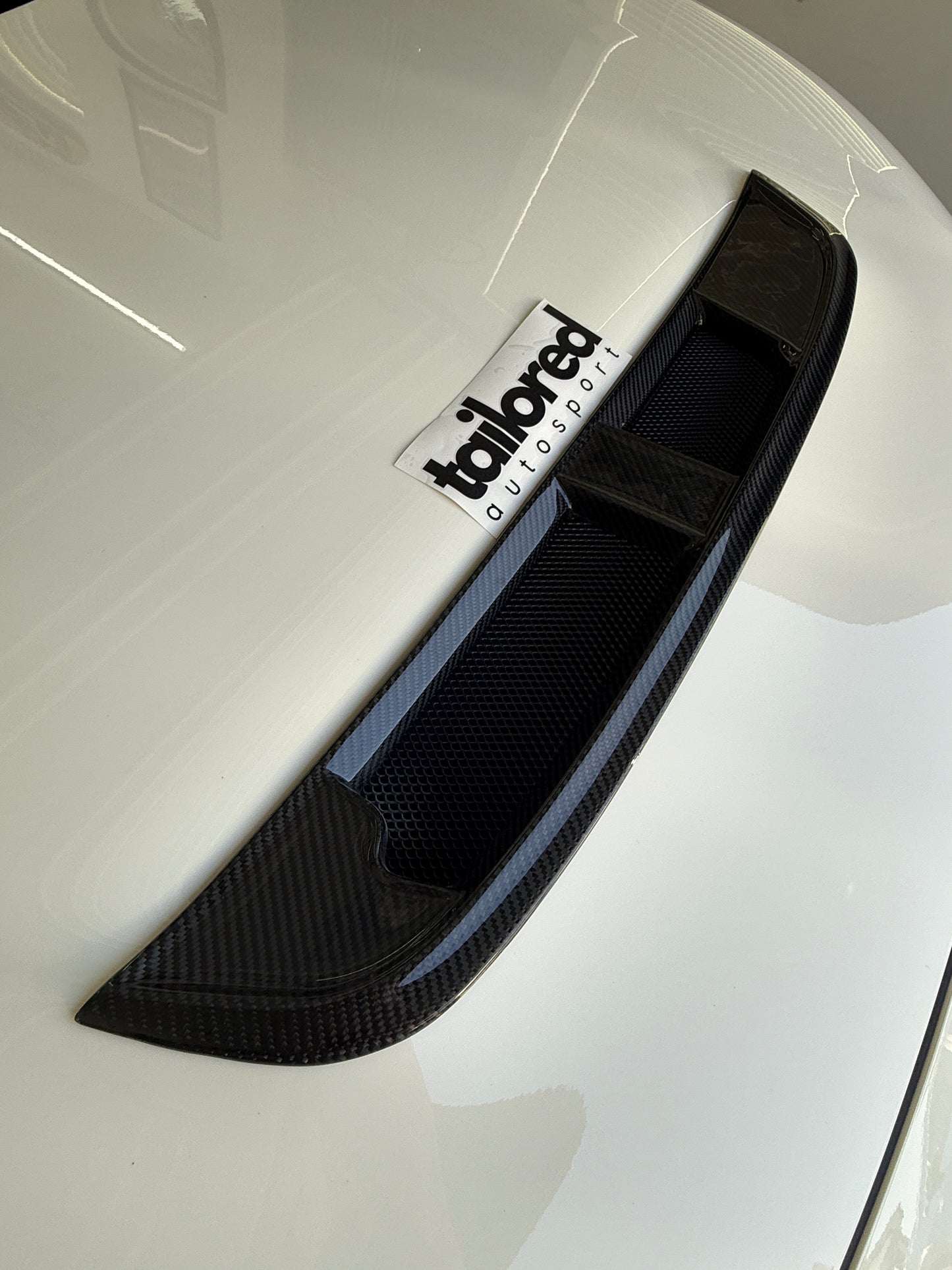 Tailored Autosport FL5 Carbon Fiber Hood Vent