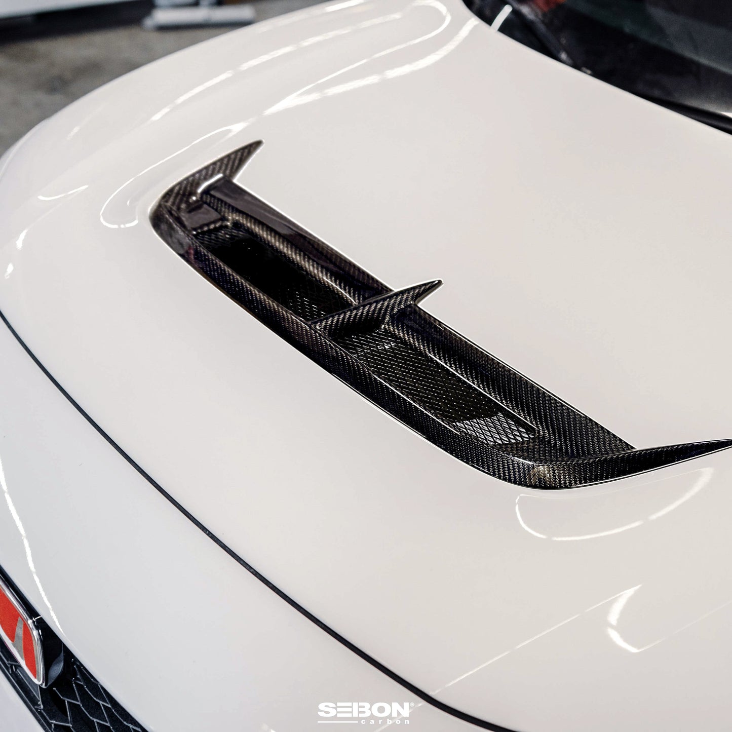 Seibon Carbon Fiber CW-Hood Vent 23+ Civic Type R FL5